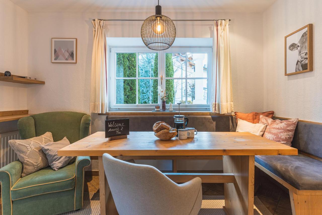 Dorfchalets & Apartments - Authentic Experience In Centre Of Kaprun Including Tauernspa And Summercard Екстериор снимка